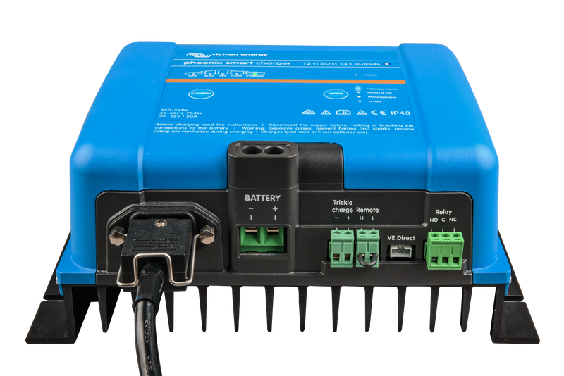 Phoenix Smart IP43 Charger 12V 50A 1+1 outputs 230V (front-angle) 