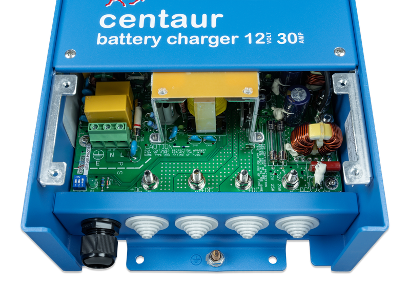 CCH012030000_Centaur Charger 12-30(3) 120-240V (pcb conn) 