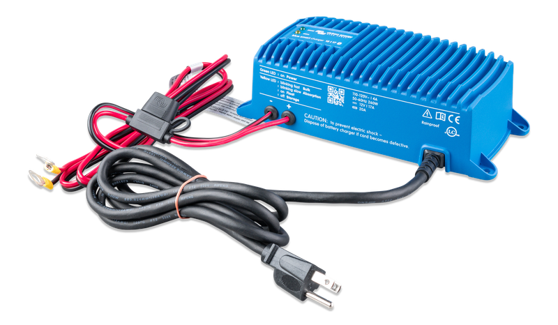 BPC121715106_Blue Smart IP67 Charger 12-17(1) 120V NEMA 5-15 (left) 