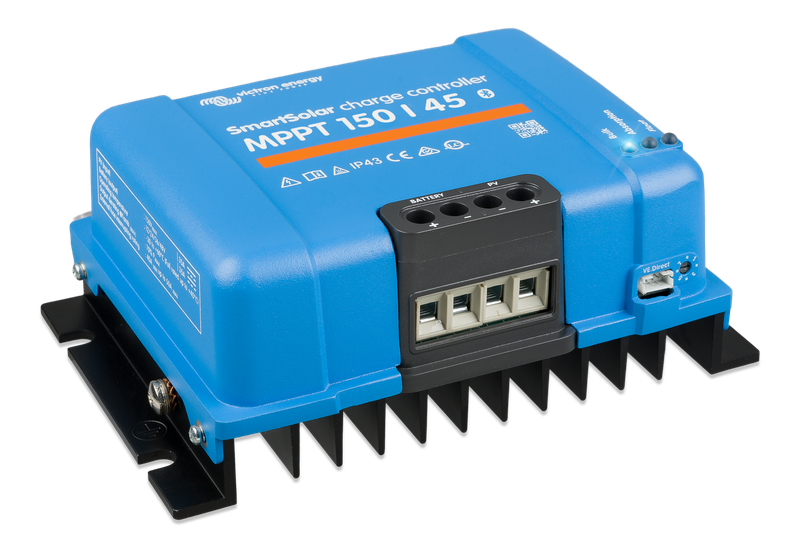 SmartSolar MPPT 150-/45 (left) 